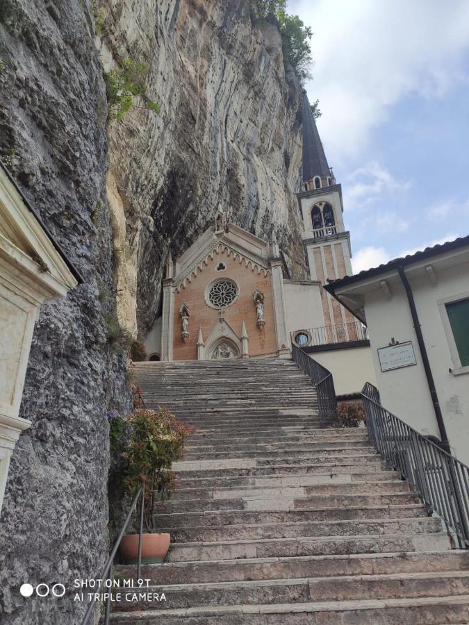 Agriturismo Revena Brentino Belluno Exteriör bild