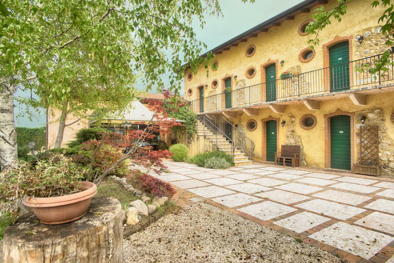 Agriturismo Revena Brentino Belluno Exteriör bild