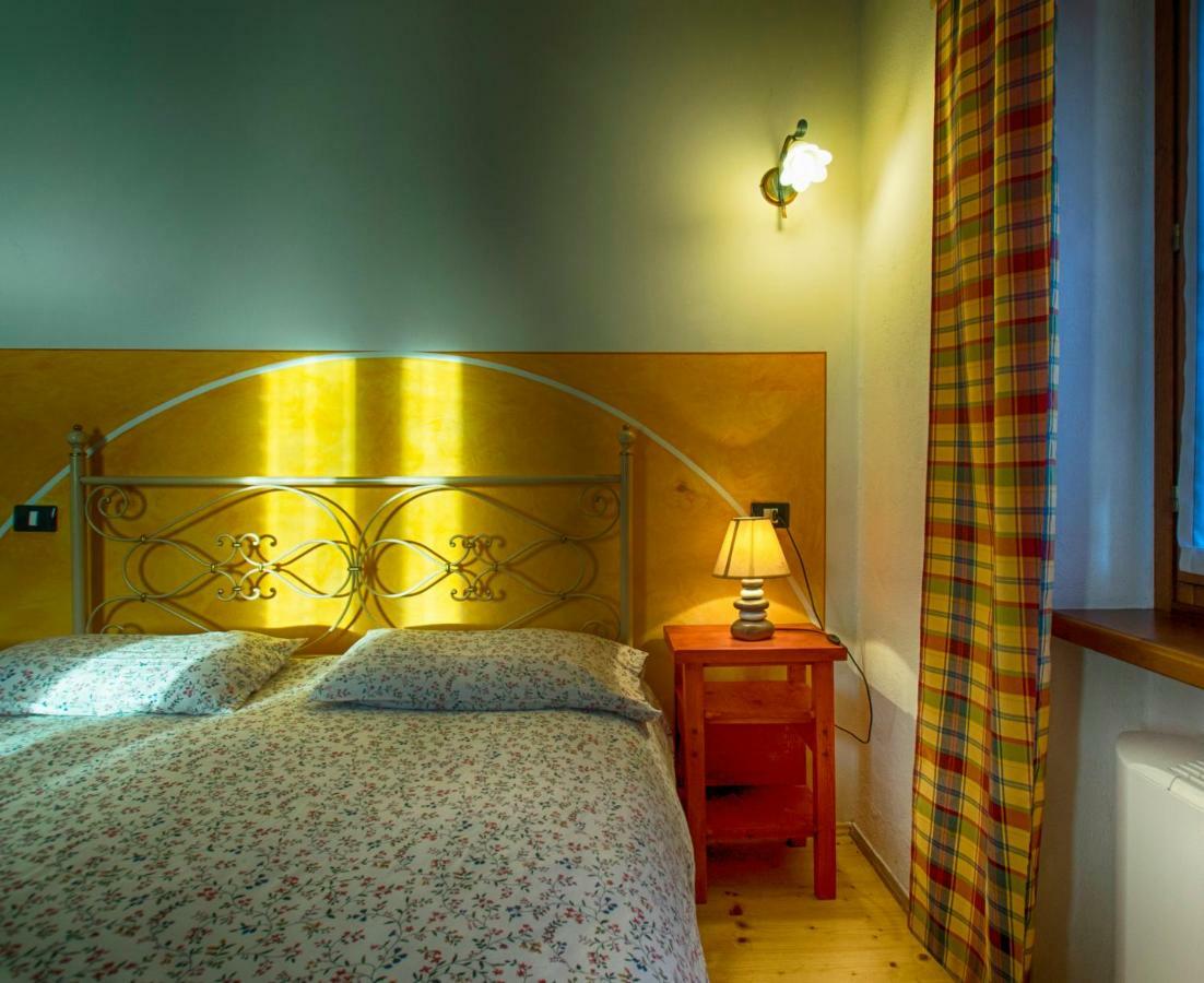 Agriturismo Revena Brentino Belluno Exteriör bild
